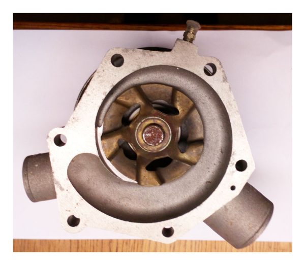 cx-water-pump Citroen CX Water Pump 75522427