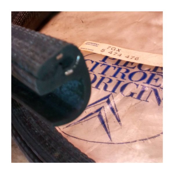 Citroen GS/A Bonnet to Vent Panel Seal