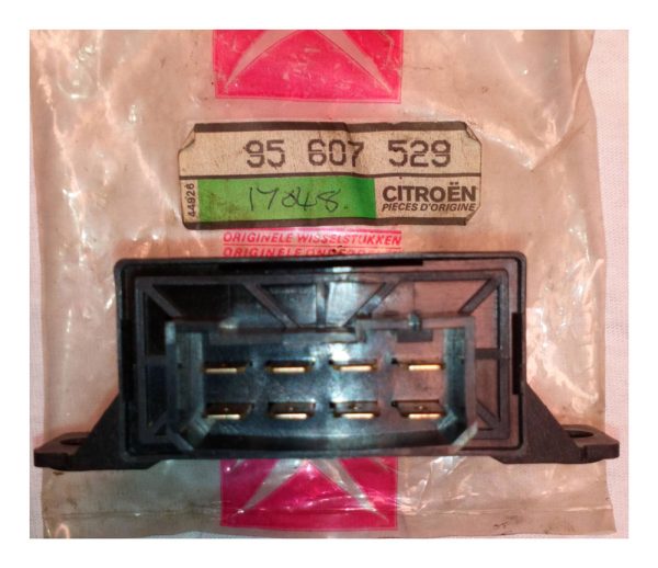 CX SER 1 HEATER Control Box  95607529