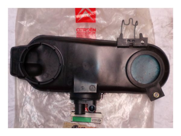 96-033-263 Citroen AX Carburetor Top Cover - 96 033 263