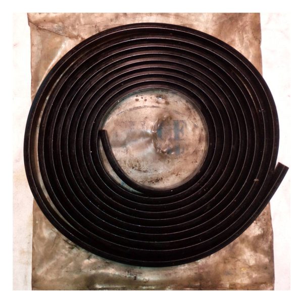 Citroen Ami 8 Saloon Rear Windscreen Chrome Trim