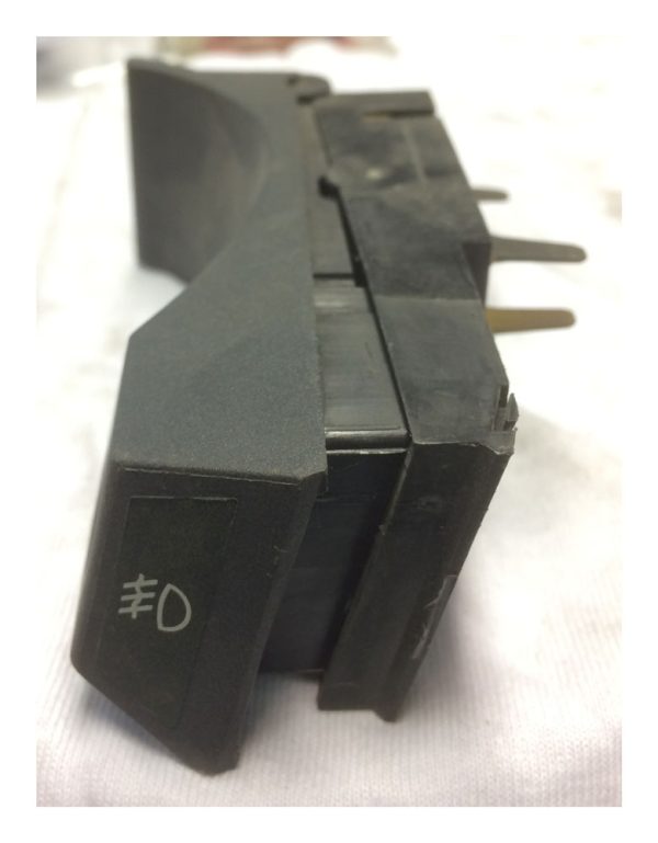 Citroen BX Fog Lamp Switch (Series 1) 95614675