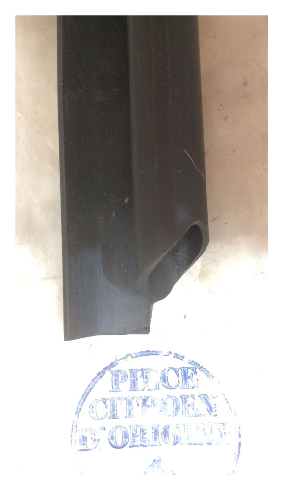 Citroen 2CV Roof Rubber Seal-Part No: A 971 80 A