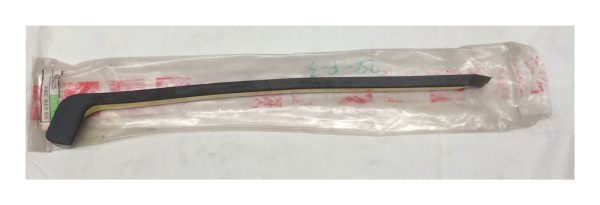 BX-TRIM. Bx Series 1 Front Left Bumper Trim-Part No: 955 793 94