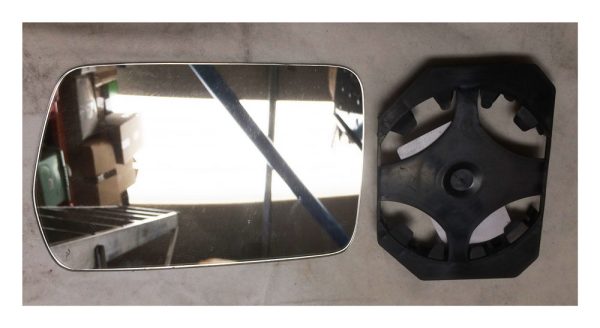 Citroen Xantia Mirror Glass (small) - N/S