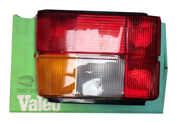 Citroen BX Right Rear Drivers Light - Part No : 082065