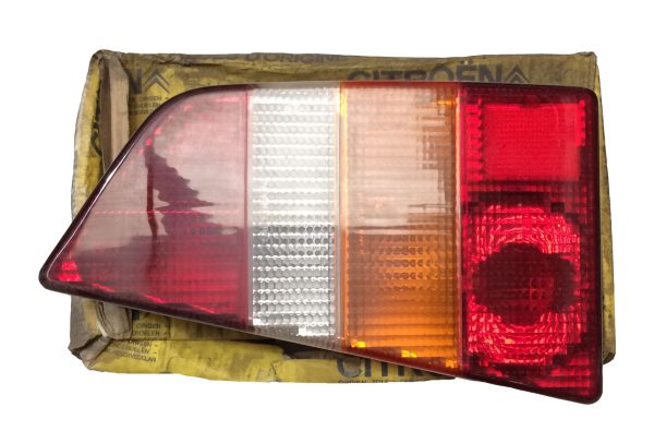 5484039 CX Off Side Rear Light Part No : 5484039