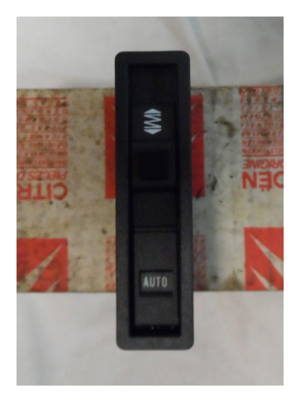 Citroen XM Sports Switch - Part No: 96 019 966ZL