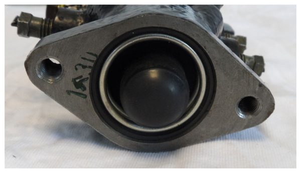 doseur. Citroen BX & Xantia Brake Doseur - Part No: 95650892 486011