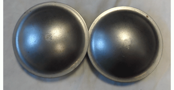 DS Rear Dust Caps Part No : D42298