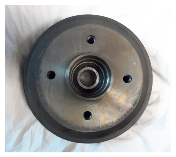 424744 AX / SAXO 1 x Brake Drum With Bearing - 424744