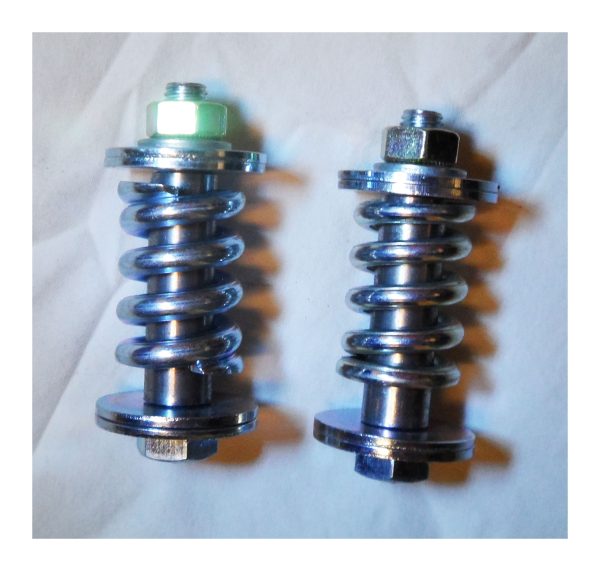 GS/A Exhaust Y Pipe Spring