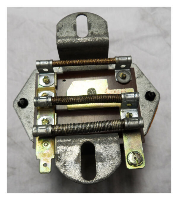 cxvoltagereg Citroen CX Voltage Regulator Part No : 5 491 551