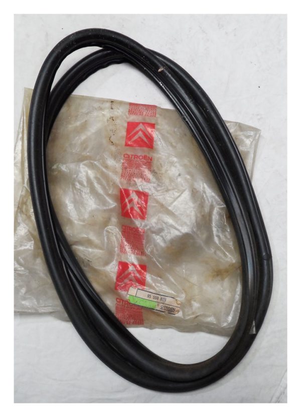 2CV Front Windscreen Seal - Part No : 95559829
