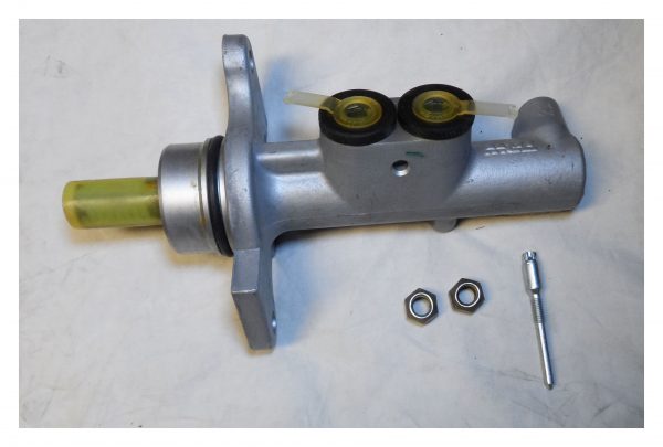 Master Cylinder - 4601L8