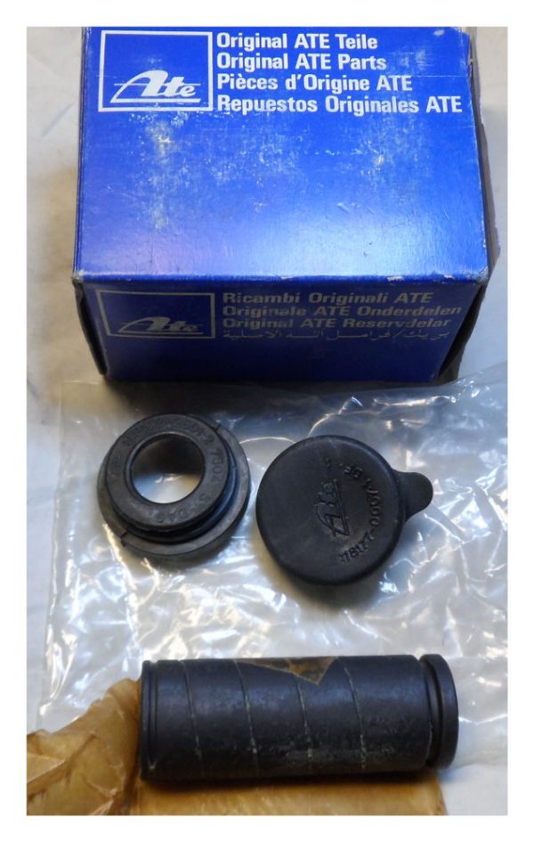 95619606 AX Brake Caliper Repair Kit - 95619606