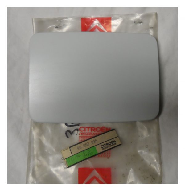Fuel Cap Cover Part No : 96007836