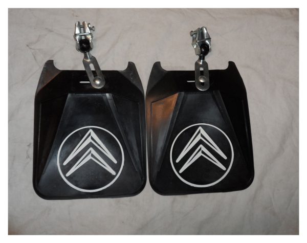 dyane-mudflaps- Mudflaps - Possibly Dyane?