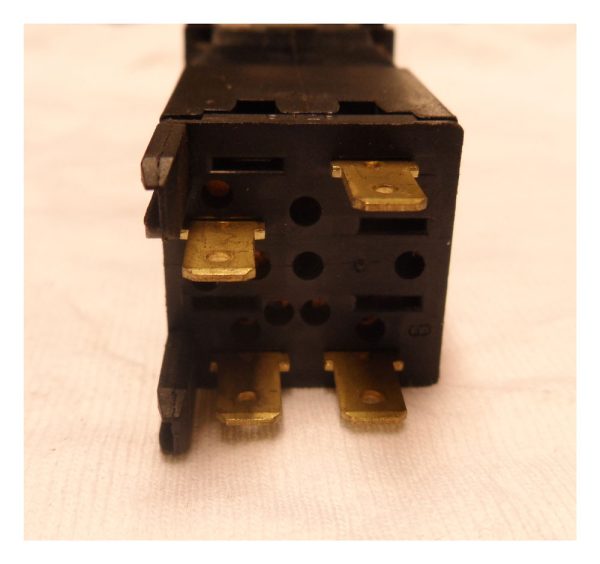 Xantia Alarm Switch - USED