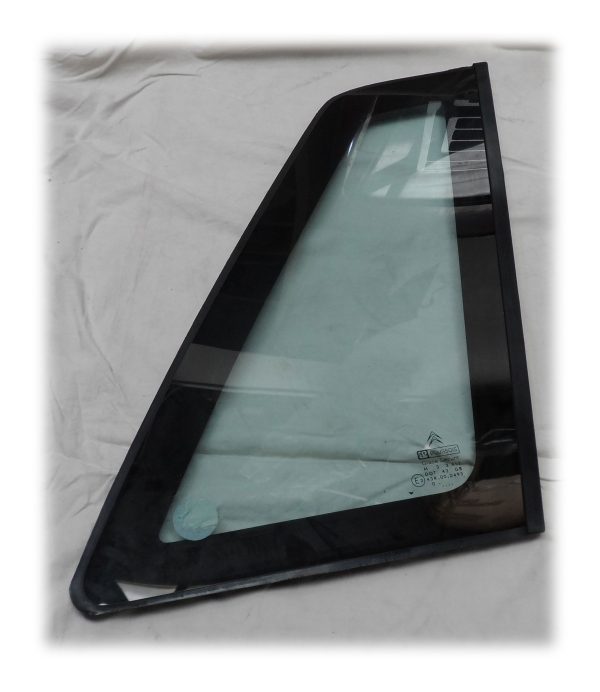 AX 5 Door Rear Quarter Glass Part No : 96057732