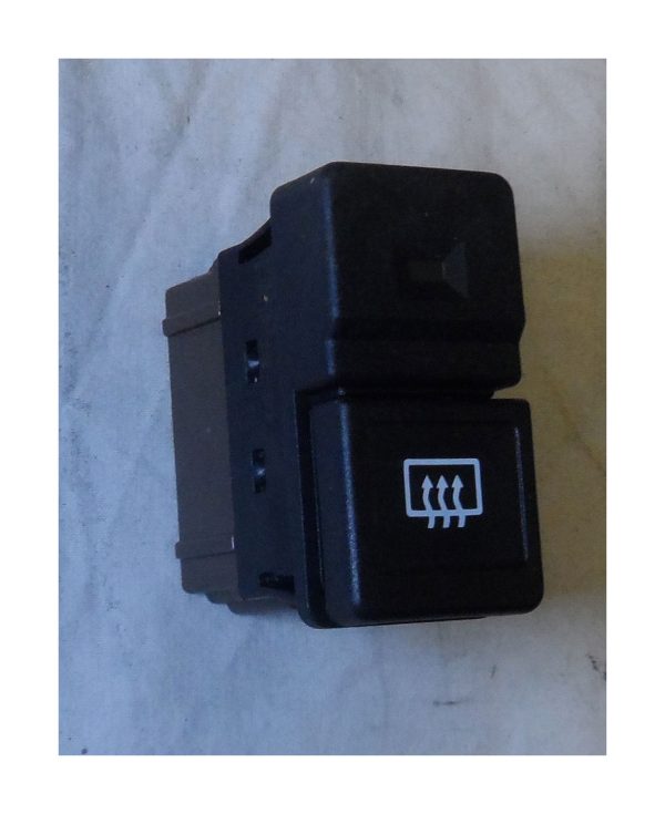 XM Series 1 Heated Window Switch Part No : 96015683