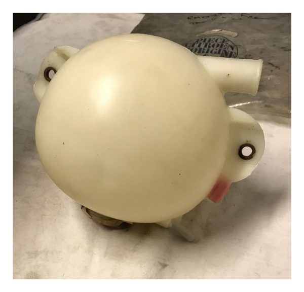 cx-header-tank CX Header Tank Part No : 5479994