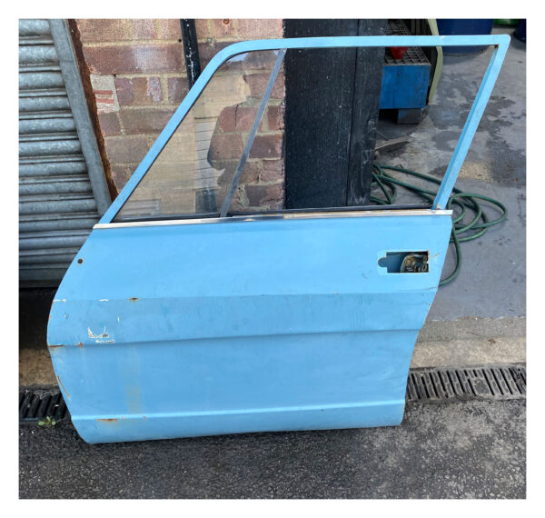 AMI 8 LHF Estate Door