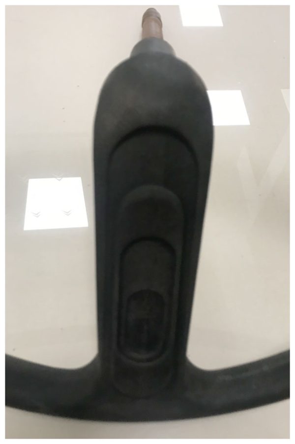 Late Ami 8 Steering Wheel in Black - Sponge Type