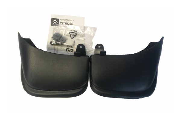 C5 Rear Mudflap - 940331