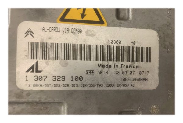 6206A2. C6 Headlamp Right(FOR LEFT HAND DRIVE MODELS)-6206A2