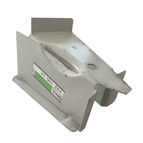 Citroen BX Chassis Leg End Bracket - 95560884